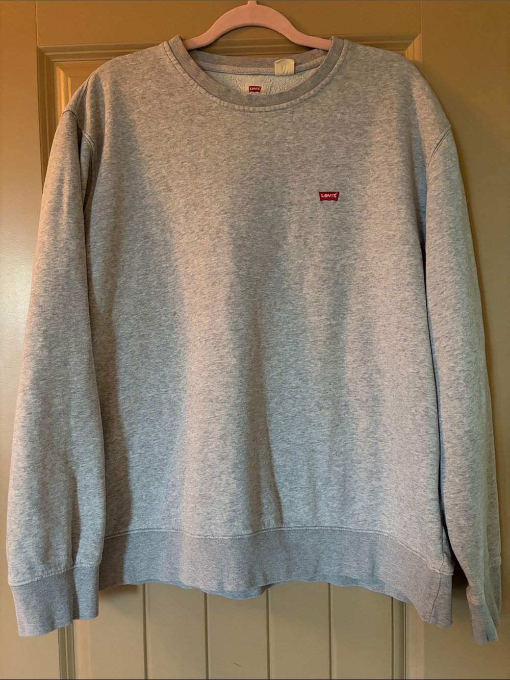 Levi’s Heather Grey Crewneck Sweatshirt with Red Tab Logo XL unisex